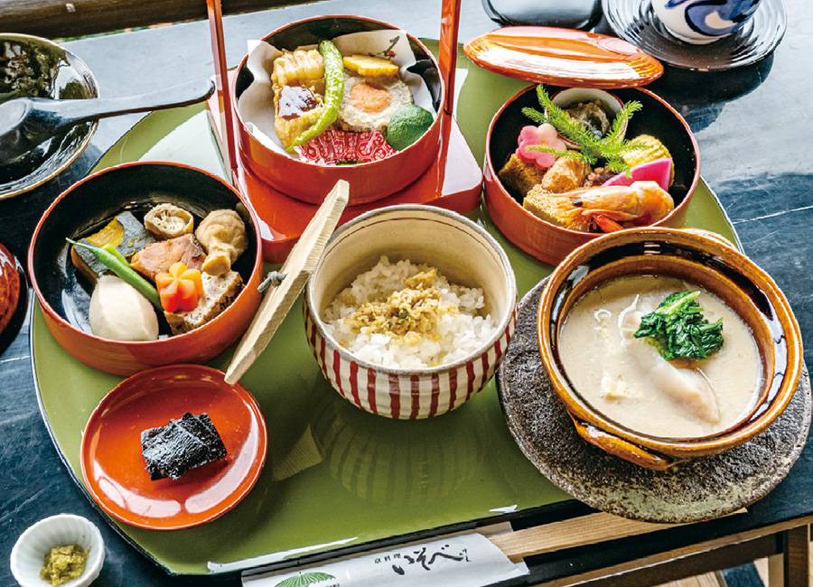 世界遺産 二条城の早春 非日常の空間で味わう特別昼食 リビング京都